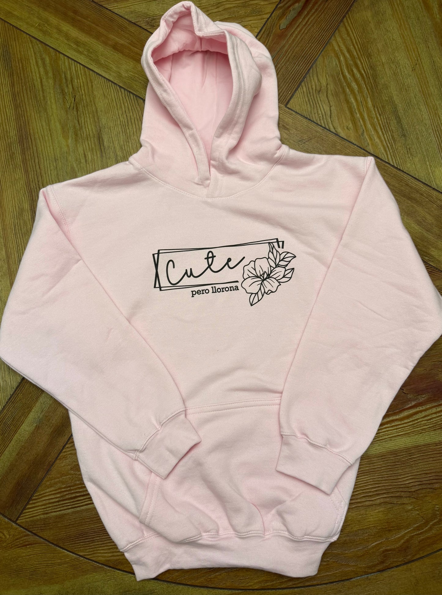 Cute Pero Llorona - Youth Hoodie
