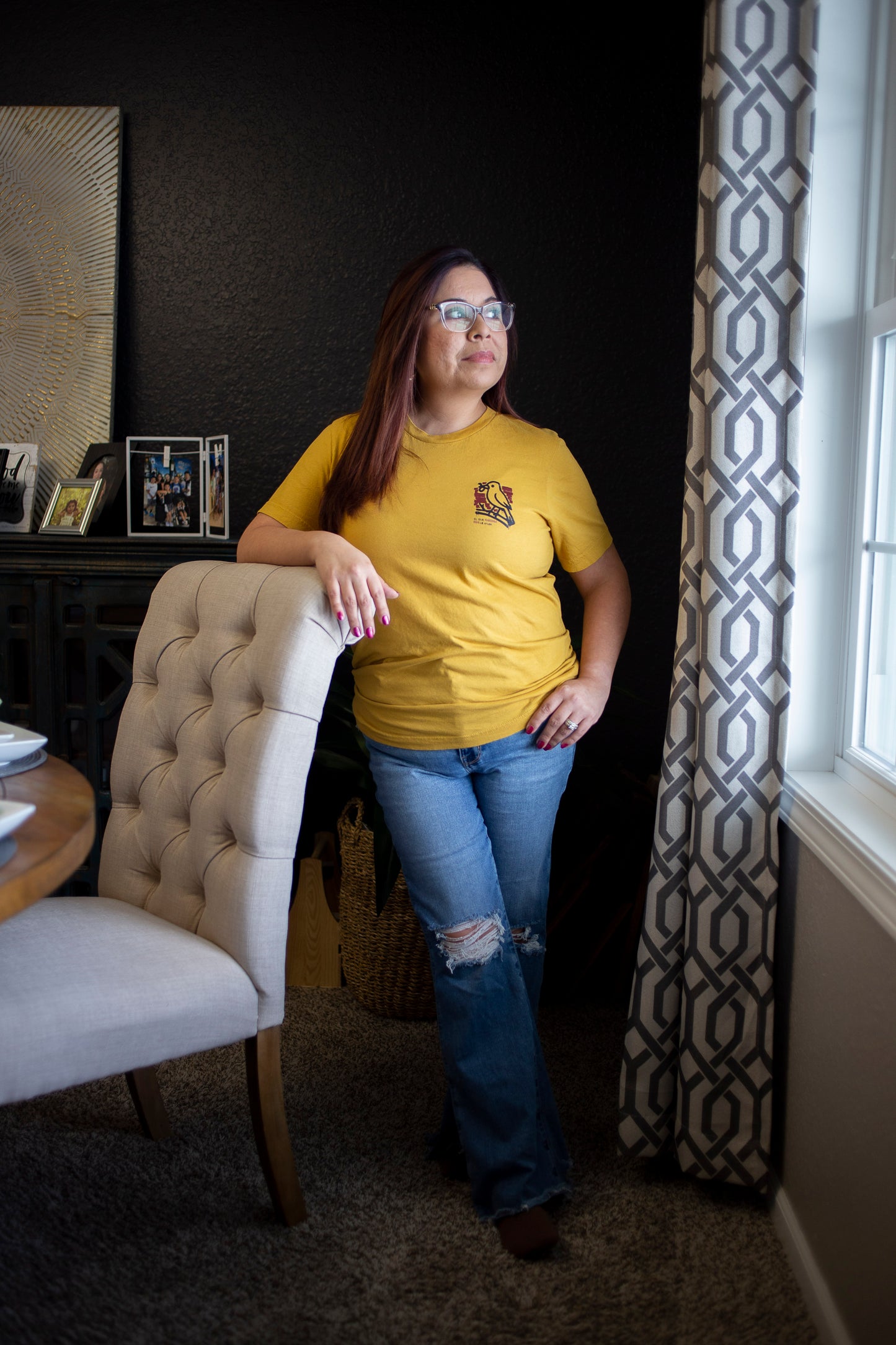 El Que Madruga Dios Lo Ayuda - T-Shirt